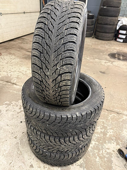 205/55R16 Kitkarenkaat