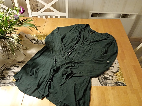 Naisten paitapusero (40)