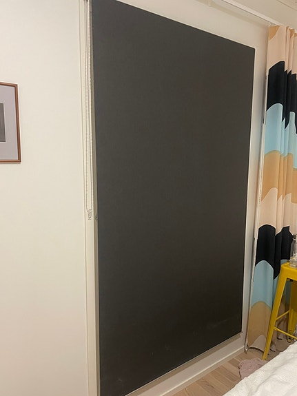 Pimentävä rullaverho