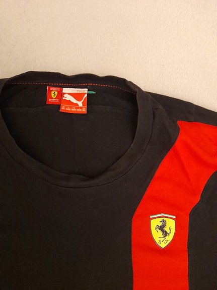 Ferrari T-Paita