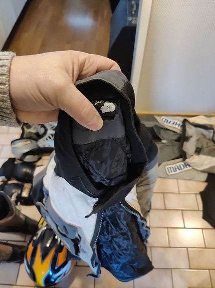 Product image 6 of 8