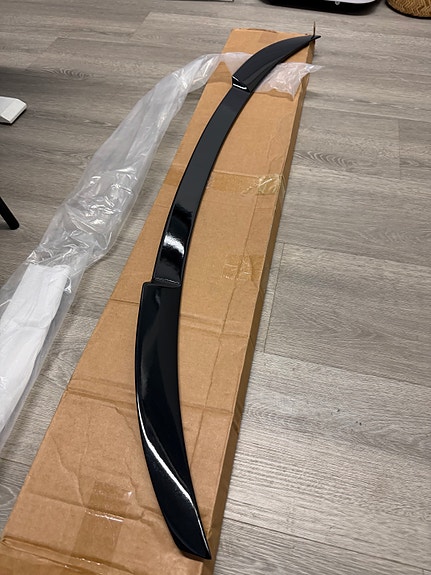 BMW i4 / i4 M50 takalippa / Spoileri