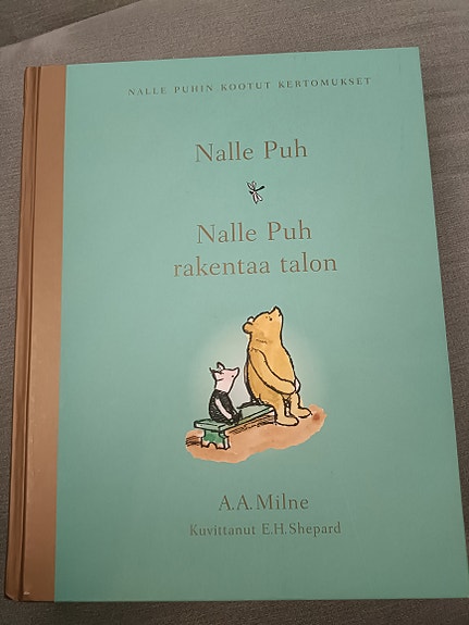 Nalle Puh rakentaa talon -kirja