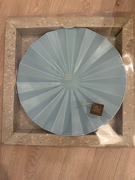 Arabia Pro Arte Kati Tuominen Venetsia Lautanen 40 cm vihreä
