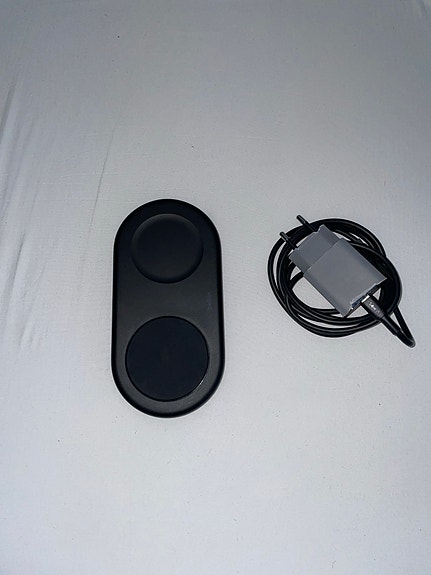 Belkin iPhone ja AirPods -laturi