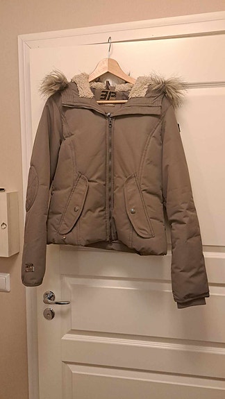 Naisten Icepeak talvitakki koko 42
