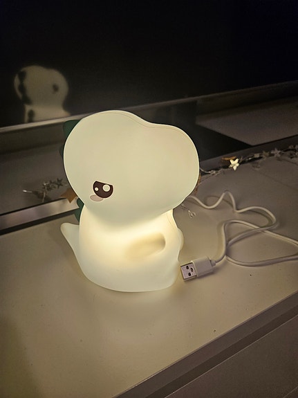 Yölampu lastenhuoneen valaisin