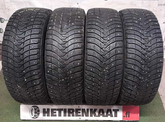215/55 R16" Käytetyt Nastarenkaat