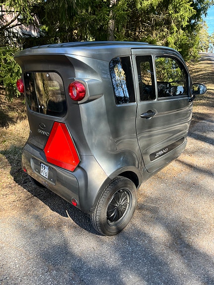 Product image 3 of 7