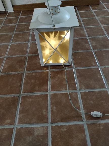 Kesäiltoihin pieni lyhty tähtivaloilla 4€