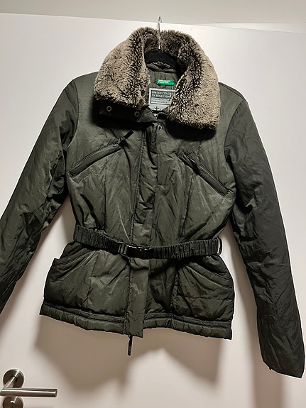 Benetton untuvatakki