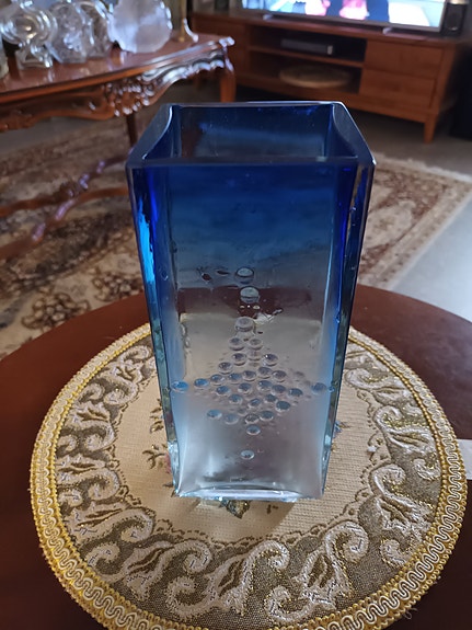 Kumela Blomqvist Teksturoitu Maljakko 7,5" Sininen Lasi