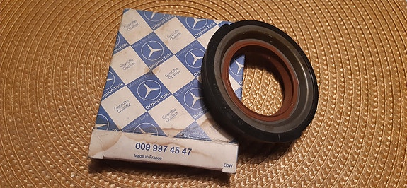MB Kampiakselin stefa (etu) Ponton/ 190 SL/ W110/ W115/ W123 (-1980 saakka)