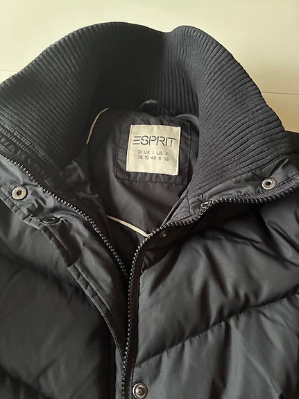 Esprit naisten untuvatakki koko 38