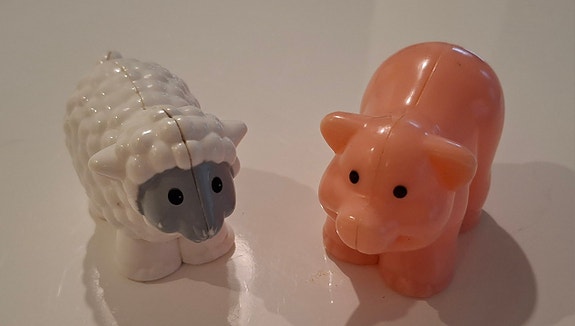 Maatilan eläimet (possu ja lammas)