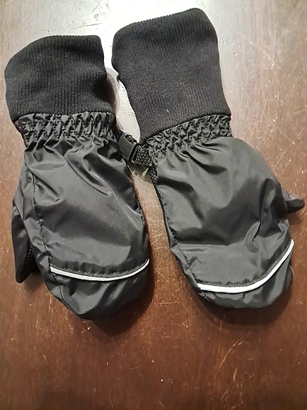 Lindex fleece rukkaset koko 2-3 ovh: 15.99€