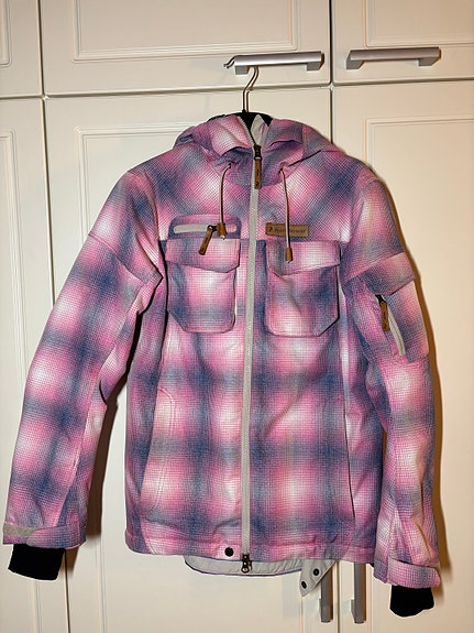 Product image 1 of 4