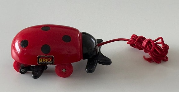 Retro Brio Leppäkerttu vetolelu