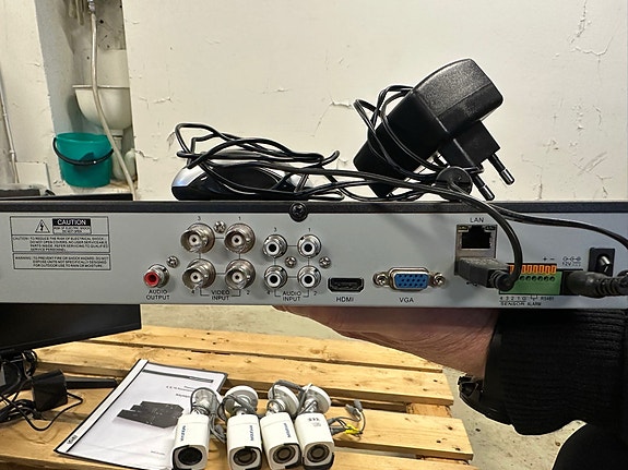 Product image 3 of 4