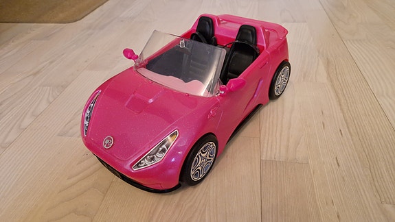 Barbie avoauto