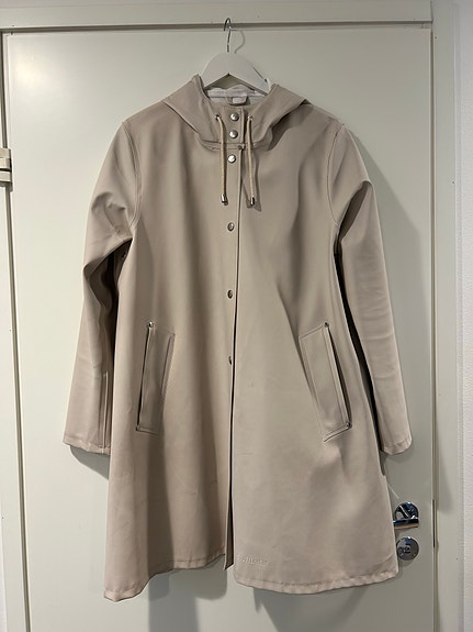 Stutterheim Mosebacke naisten sadetakki koko M