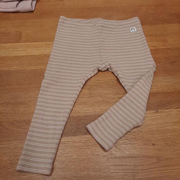 Lindex legginsit 86