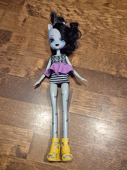 My Little Pony Equestria Girls Zecora nukke (#3269)