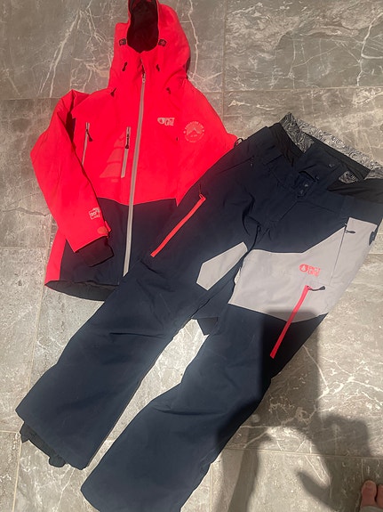Product image 1 of 4