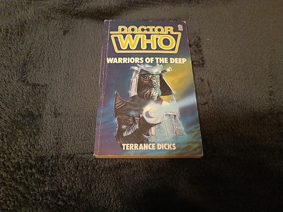 Doctor Who kirja