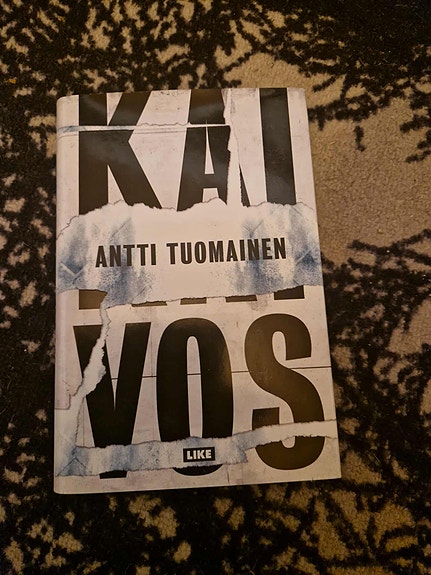Antti Tuomainen: Kaivos