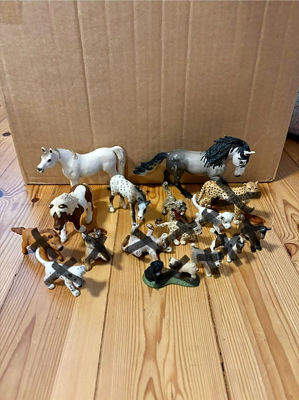 Schleich eläimiä