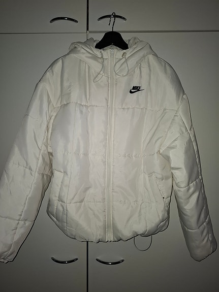Nike talvitakki xs