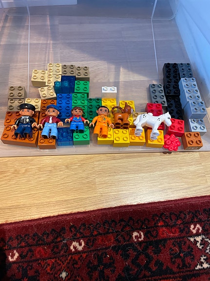 Lego Duplo palikat ja hahmot -setti 54 osaa
