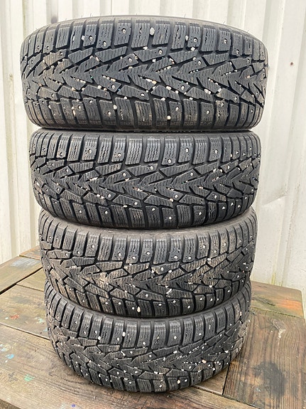 195/60/R16 4 Kpl Nastarenkaat