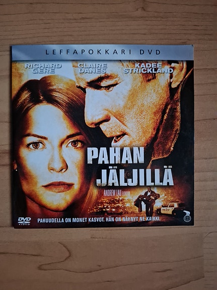 Leffapokkari Pahan jäljillä DVD-elokuva