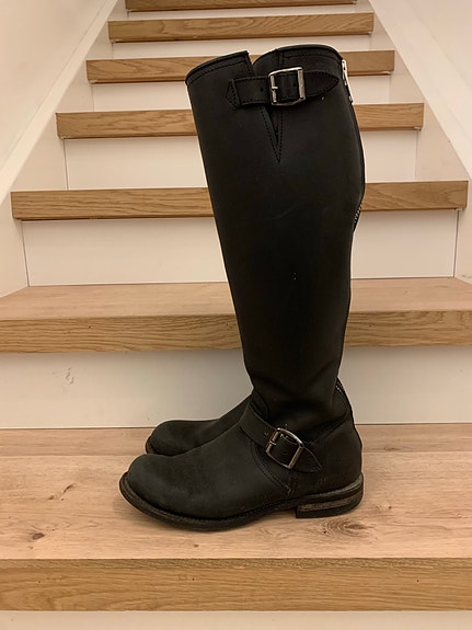 Primeboots saappaat koko 37