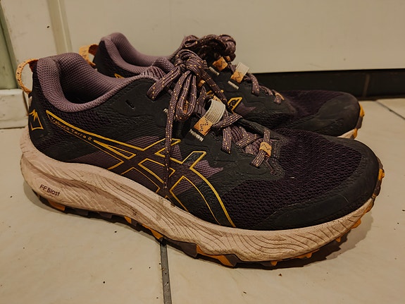 Kengät Asics 38
