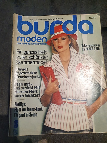 Burda lehtiä