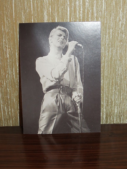 David Bowie -postikortti