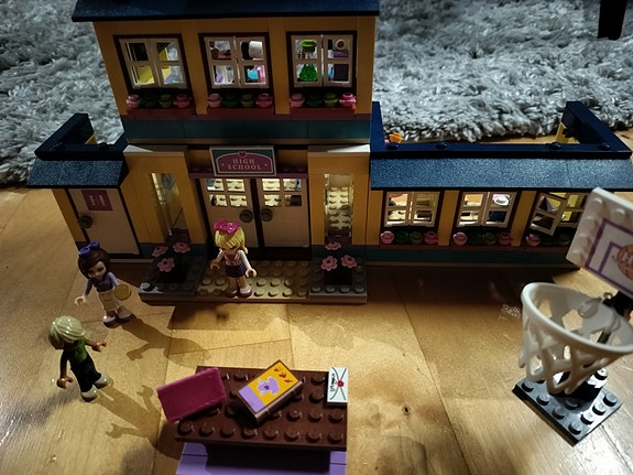 Product image 6 of 8