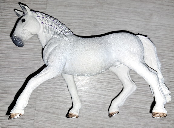 Schleich valkoinen hevonen