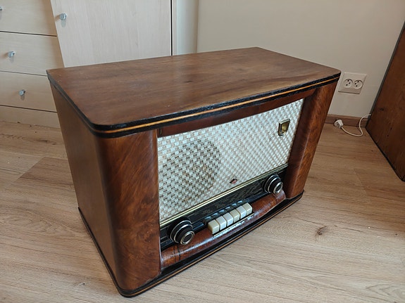 Product image 4 of 9