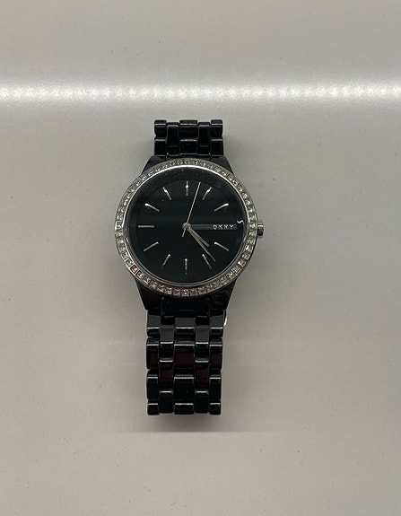 DKNY kello