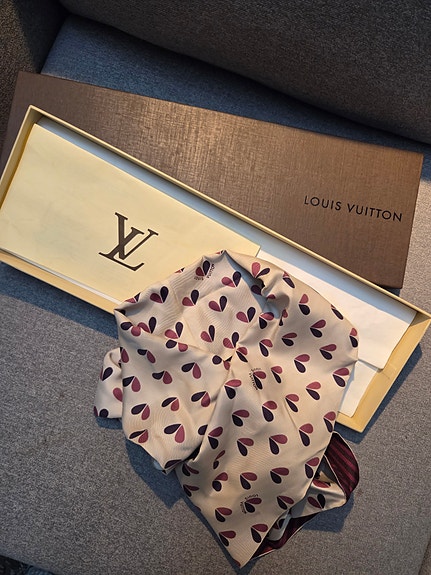 Louis Vuitton snood -huivi