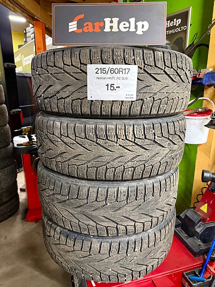 215/60R17 Nokian HKPL R2 SUV
