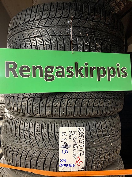 225/55R17 Michelin kitkarenkaat