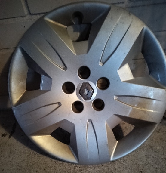 Renault pölykapseli