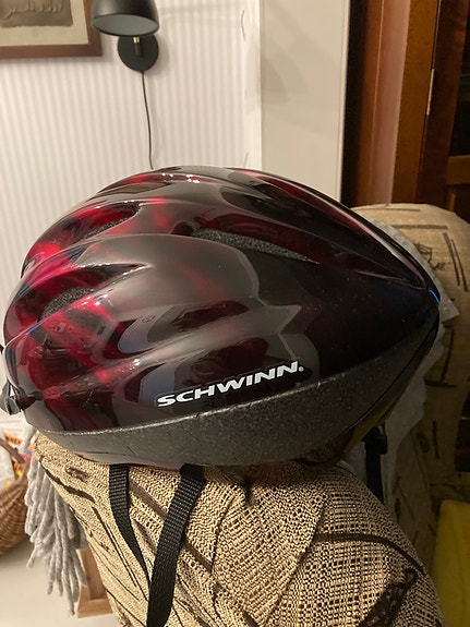 Schwinn pyöräilykypärä V10