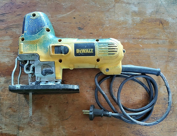 Pistosaha DeWalt
