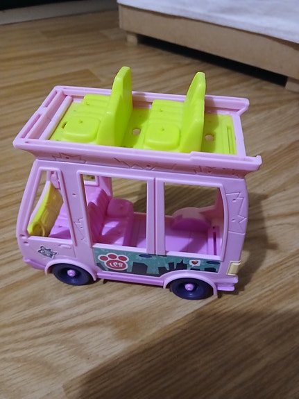 Product image 1 of 2
